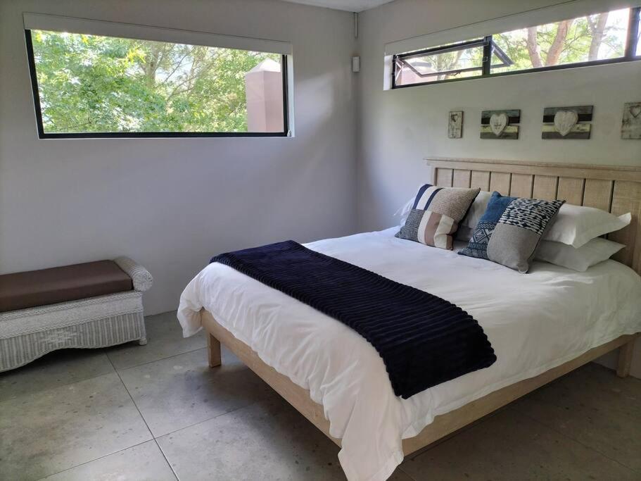 Scenic Peaks, Swellendam Apartment Luaran gambar