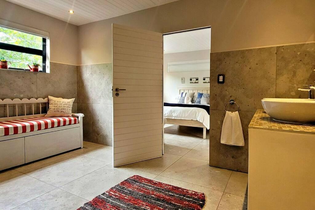 Scenic Peaks, Swellendam Apartment Luaran gambar