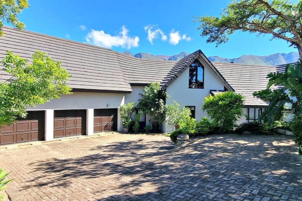 Scenic Peaks, Swellendam Apartment Luaran gambar